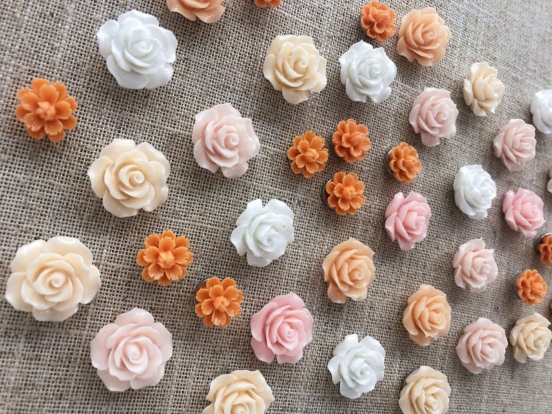 Temoyj Push Pins 24 Pcs,Decorative ThumbTacks for CorkBoard,Feature Wall, Office Organization or Home - Image 3